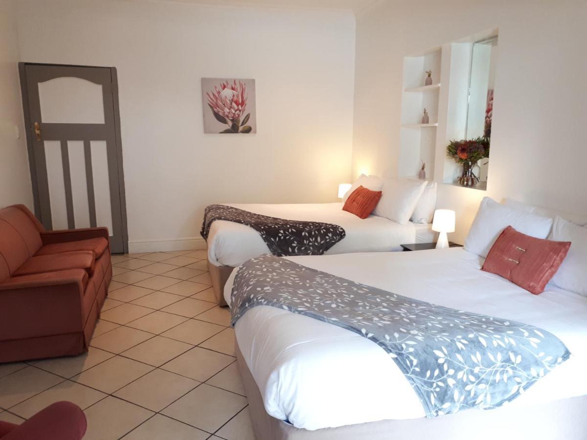 Knysna N2 Lodge 외부 사진